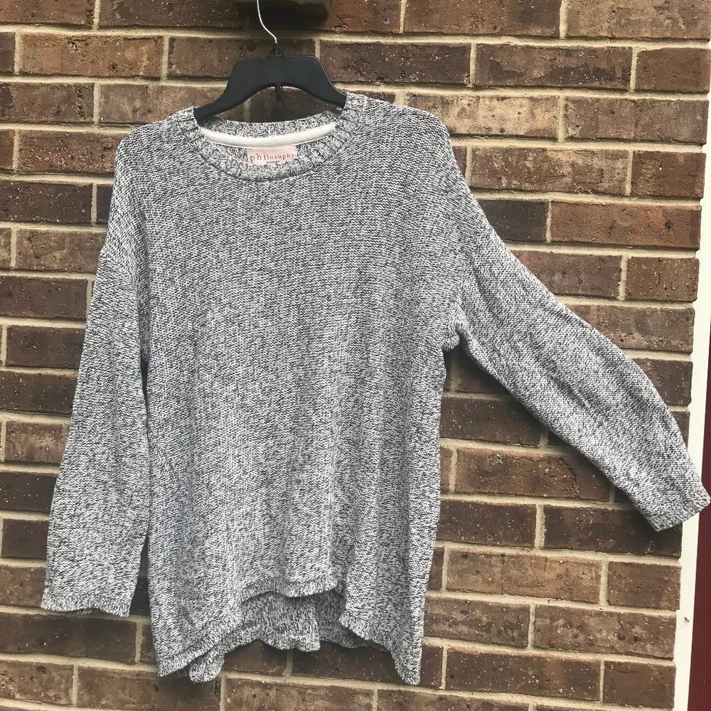 LOUNGEWEAR:  Knit gray and white Sweater